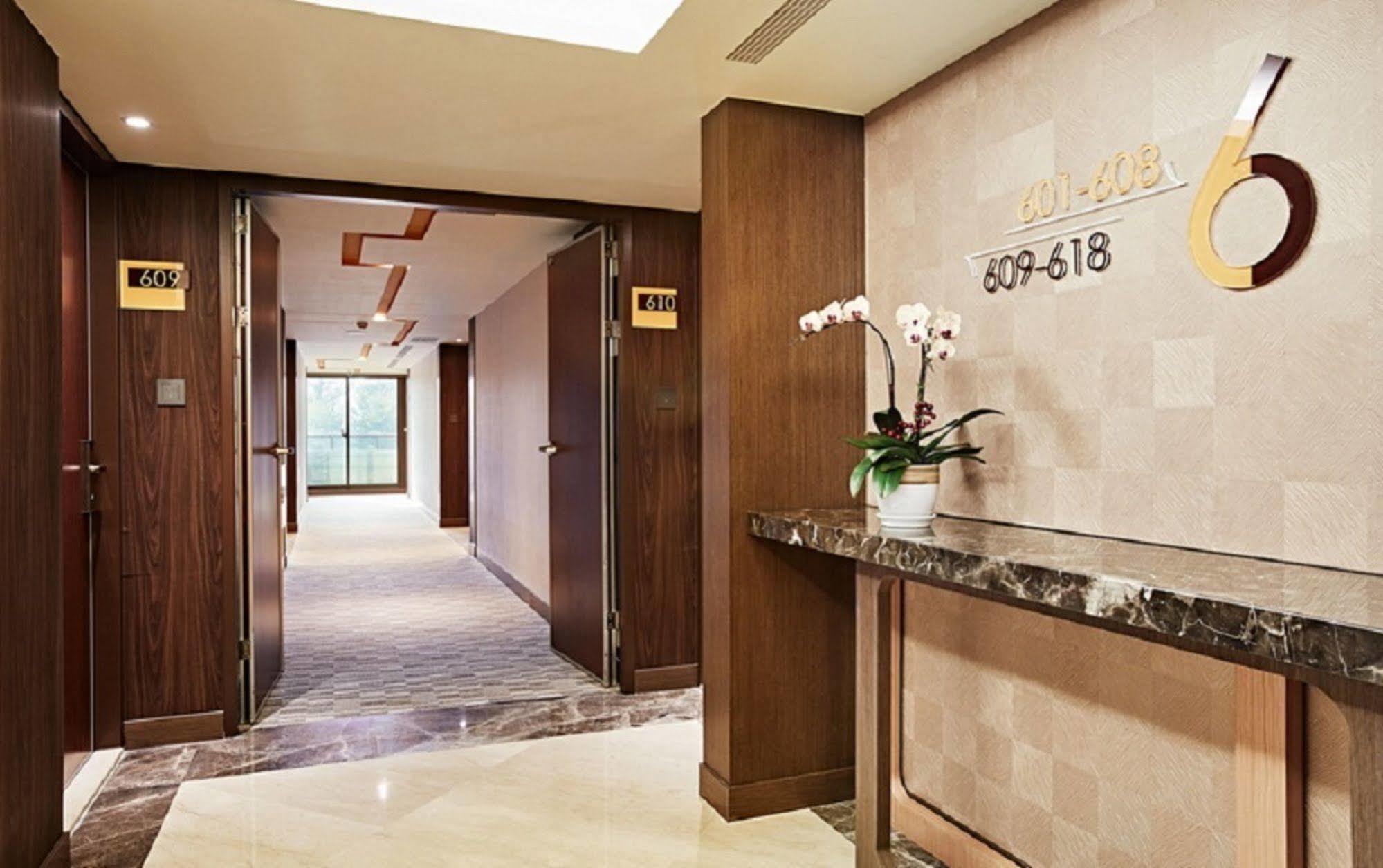 Hotel Sukimi Tainan Zewnętrze zdjęcie
